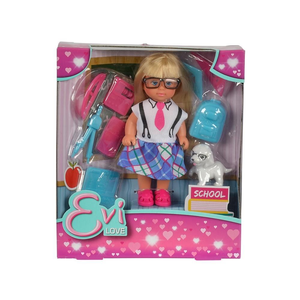 Evi Love Evi baba iskolában