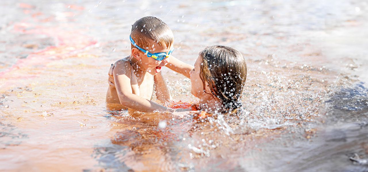 Kreatív pancsolós játékok a meleg ellen 